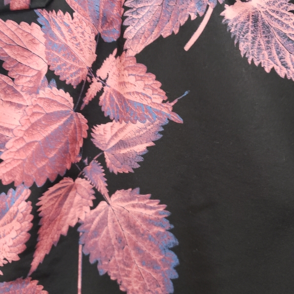 4/$20 ASOS 4505 Layered Running Shorts Pink Floral - Picture 4 of 6